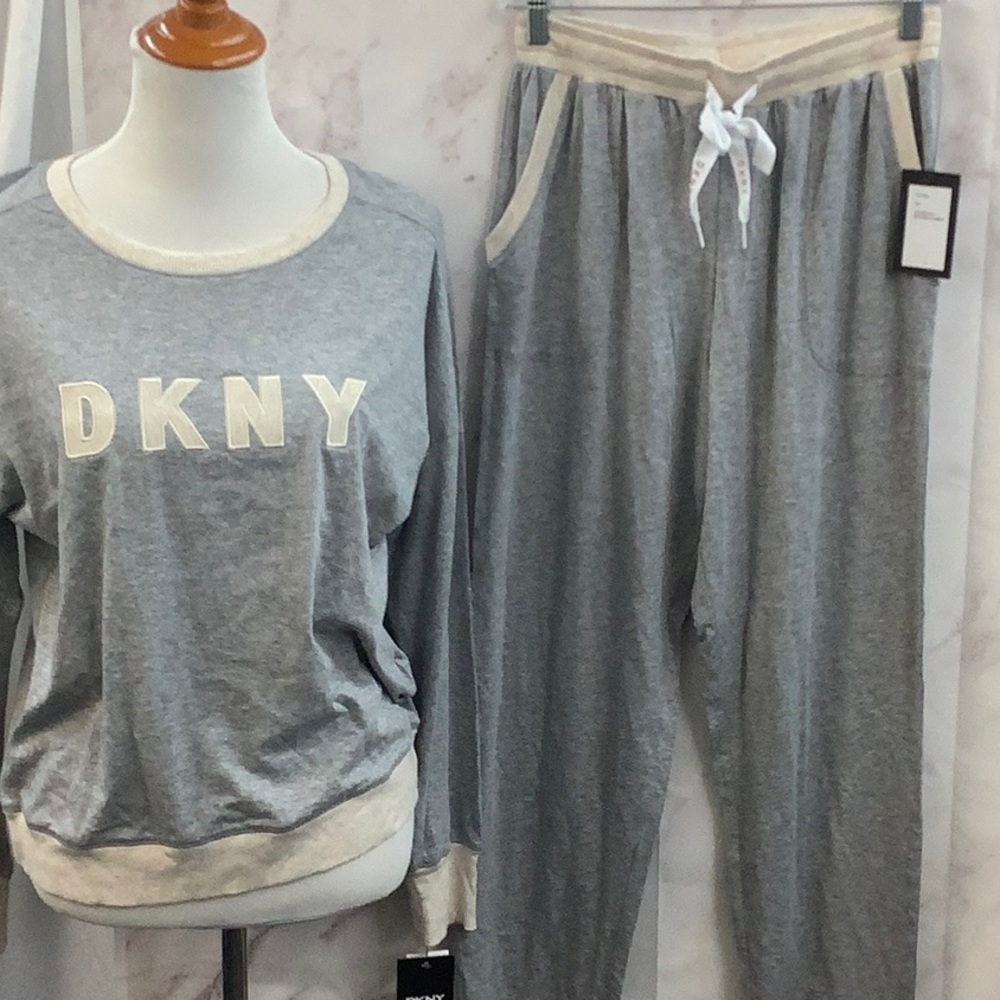 NWT- DKNY  Intimates 2Gray Ribbed Trim Pajamas.